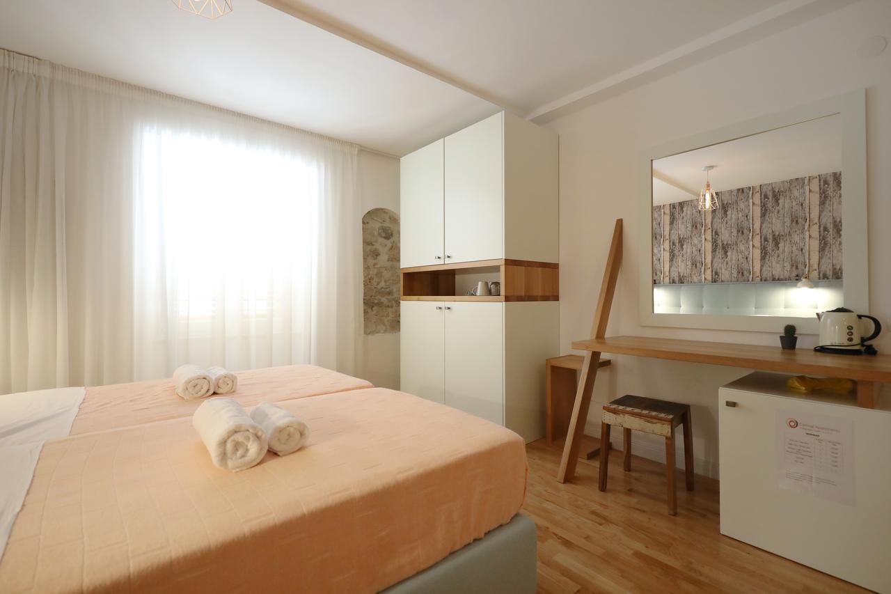 Central Apartments Integrated Hotel Zadar Exteriör bild