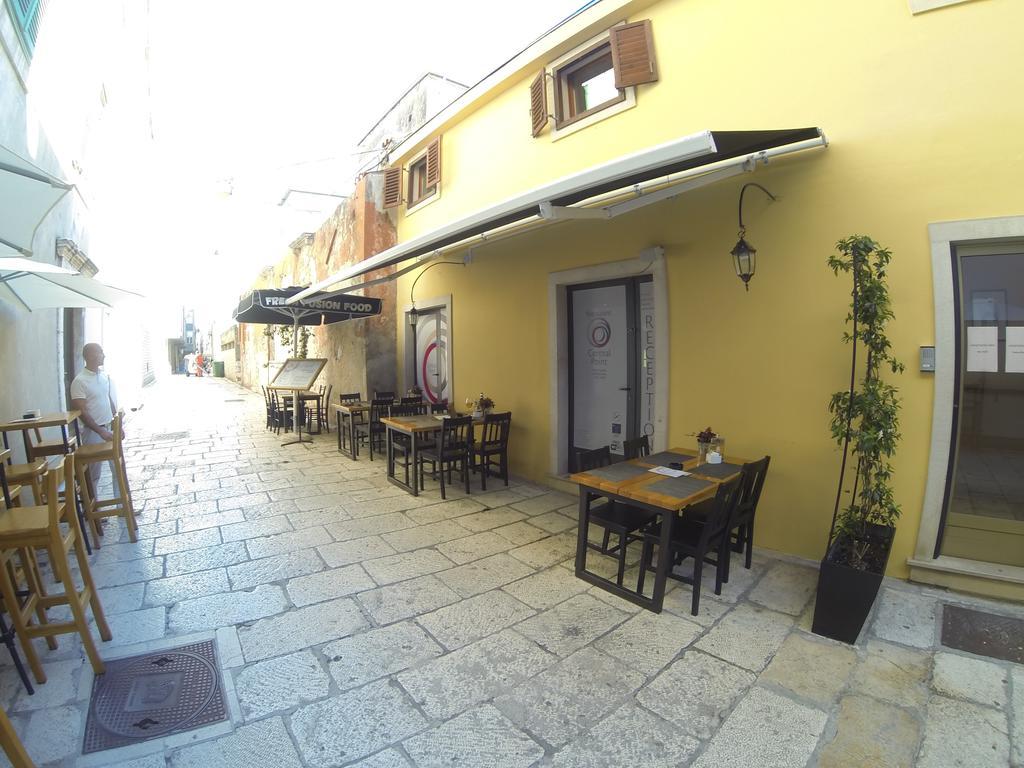 Central Apartments Integrated Hotel Zadar Exteriör bild